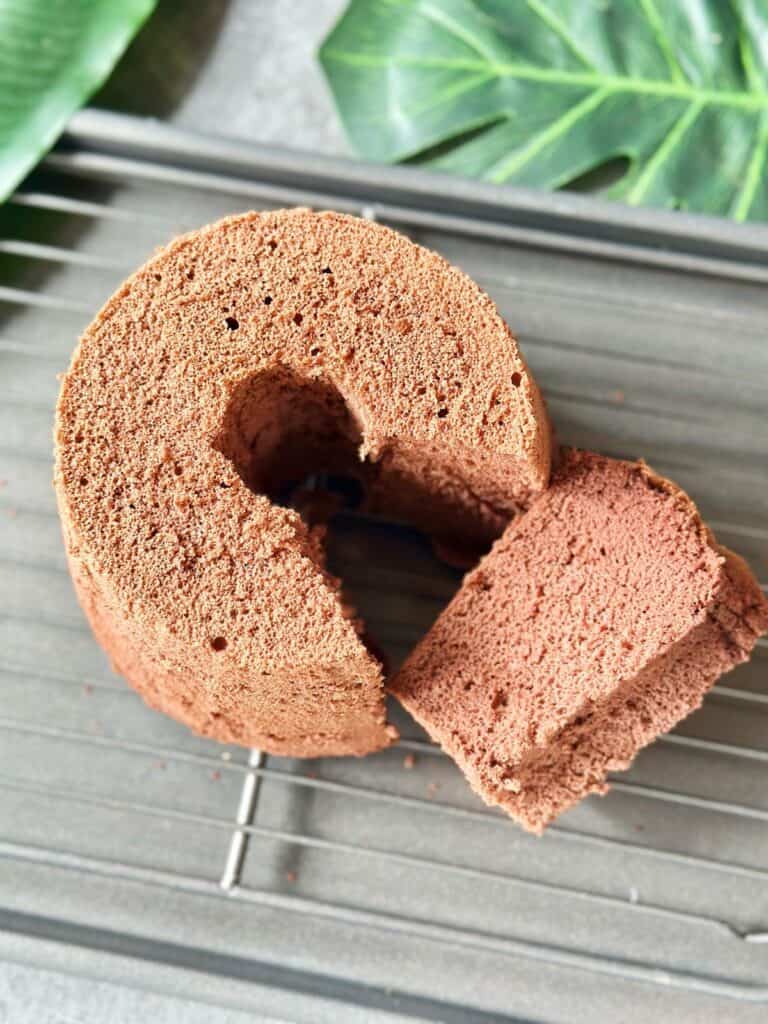 Chocolate Chiffon Cake (Asian Style!)