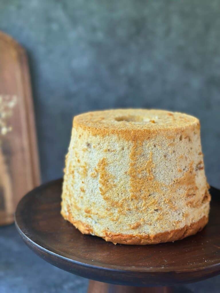Banana Chiffon Cake (Asian Style!)